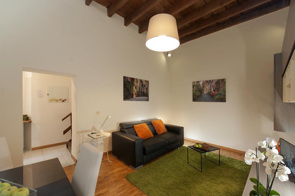 Fl Apartments Charming Flat In The Heart Of Trastevere Rom Eksteriør billede