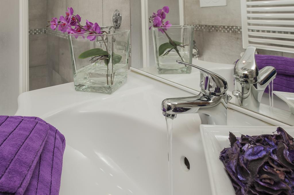 Fl Apartments Charming Flat In The Heart Of Trastevere Rom Eksteriør billede