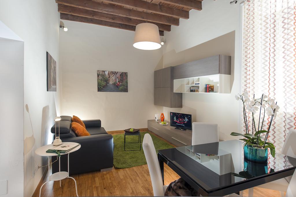 Fl Apartments Charming Flat In The Heart Of Trastevere Rom Eksteriør billede